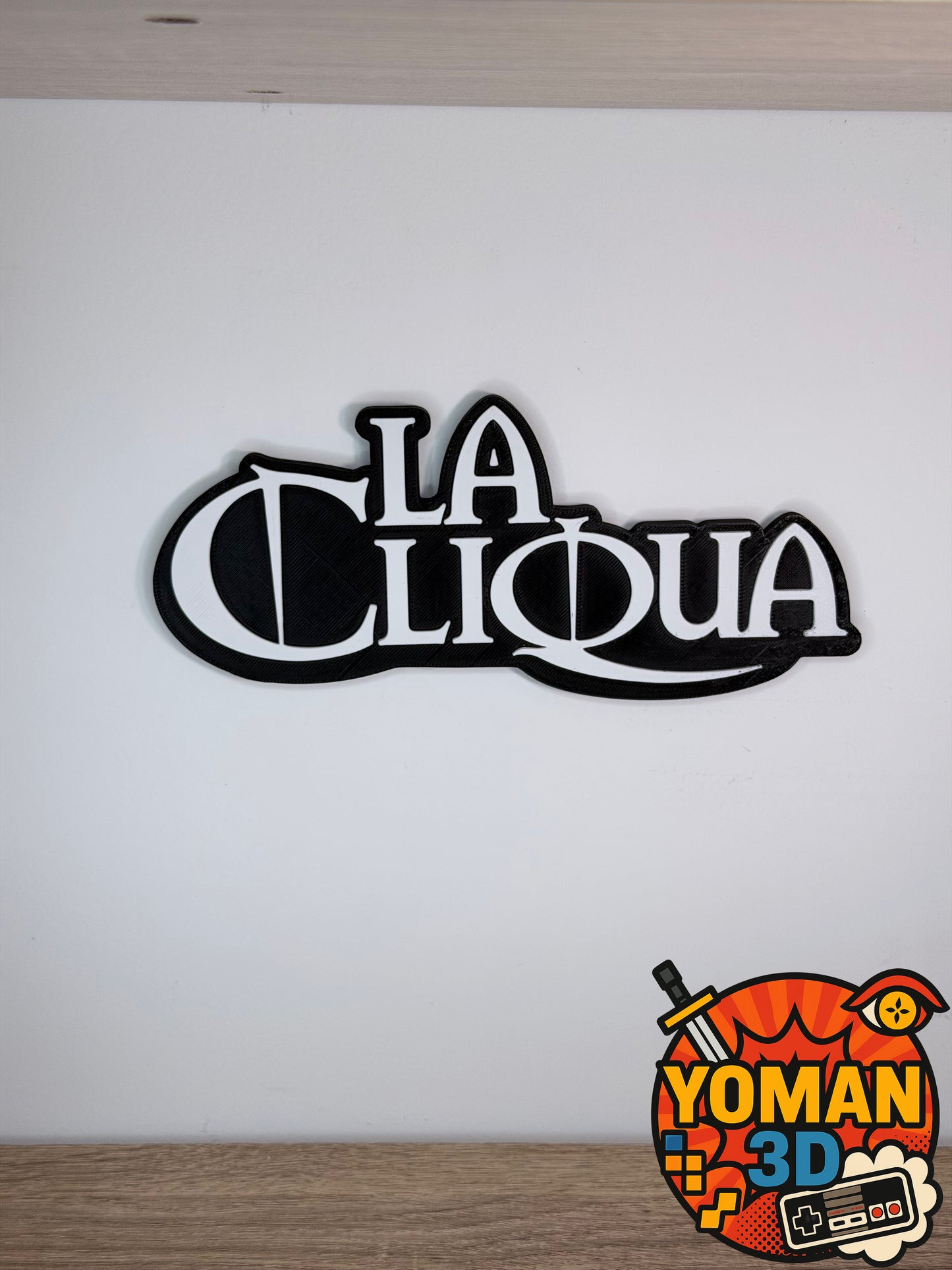 La Cliqua – Logo rap français 90’s – 20 cm à poser ou mural