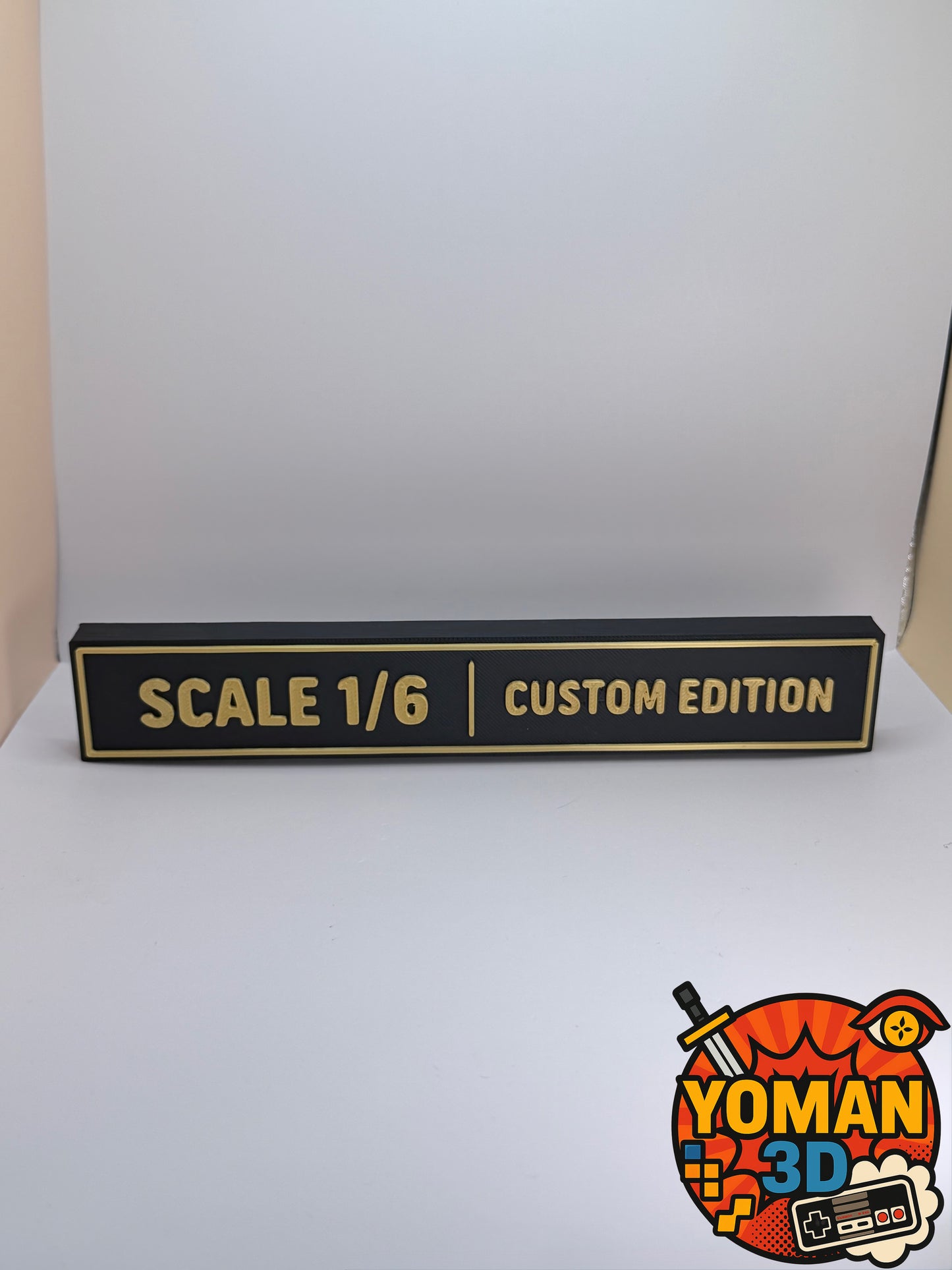 Échelle 1/6 – Custom Edition – Logo décoratif – 20 cm – Collectionneur